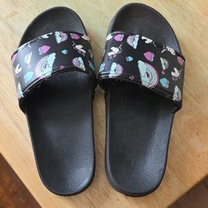 Kids Unicorn Slide Sandals - Black and Pink